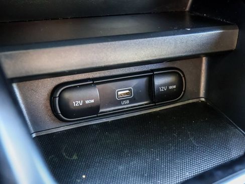 Used 2022 Kia Soul LX w/ Technology Package FWD image 42