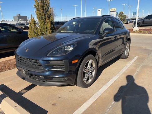 Used 2019 Porsche Macan Base image 1