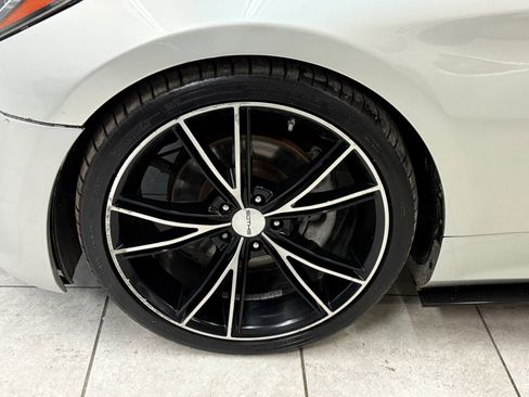 Used 2013 Hyundai Genesis 3.8 image 35