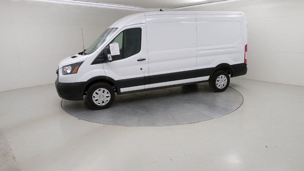 Used 2025 Ford Transit 250 148 Medium Roof RWD image 18