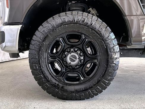 Used 2024 Ford F250 Lariat w/ Lariat Ultimate Package image 8