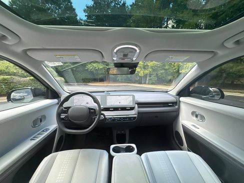 Used 2023 Hyundai Ioniq 5 Limited AWD/4WD image 27
