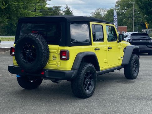 Used 2024 Jeep Wrangler Unlimited AWD/4WD image 4
