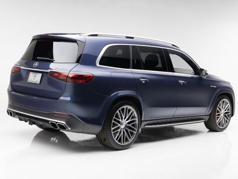 Used 2024 Mercedes-Benz GLS 63 AMG 4MATIC image 11