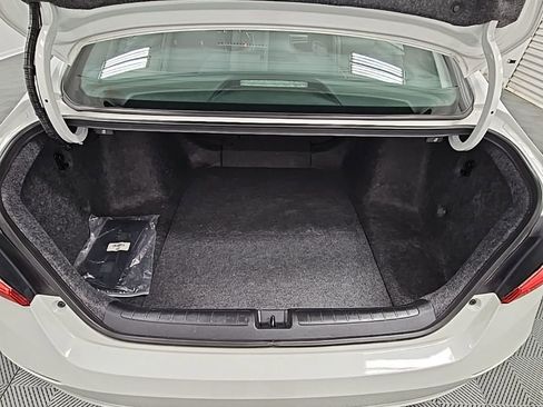 Used 2020 Honda Accord Sport image 32
