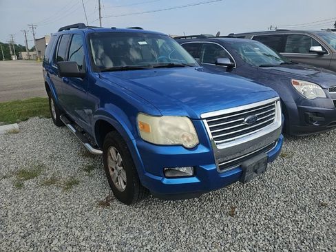 Used 2010 Ford Explorer XLT RWD image 6