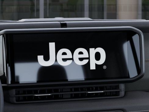 New 2025 Jeep Gladiator Mojave w/ Convenience Group image 19