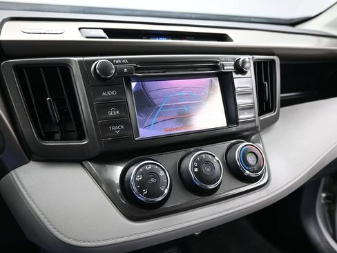 Used 2013 Toyota RAV4 LE FWD image 14