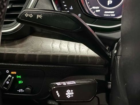 Used 2018 Audi Q5 2.0T Premium Plus w/ Premium Plus Package AWD/4WD image 36