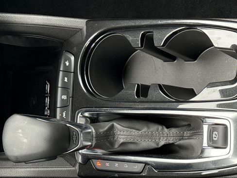 Certified 2024 Chevrolet TrailBlazer LT w/ Convenience Package image 25