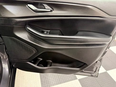 Used 2023 Jeep Grand Cherokee Altitude image 21