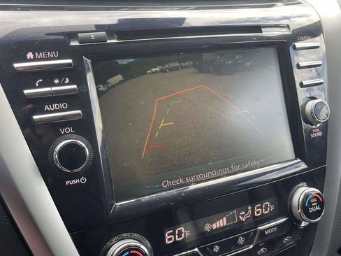 Used 2024 Nissan Murano SV AWD/4WD image 22