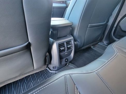 Used 2025 Ford Mustang Mach-E Premium w/ Interior Protection Package image 78