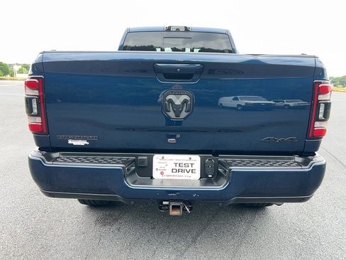 Used 2022 RAM 3500 Big Horn w/ Level C Equiment Group AWD/4WD image 6