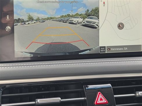 Used 2026 Genesis G70 2.5T image 20