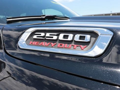 Used 2025 RAM 2500 Big Horn AWD/4WD image 9