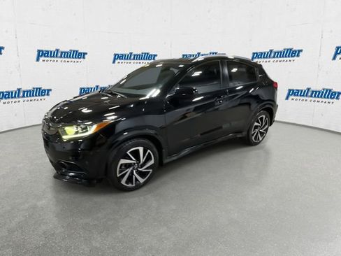 Used 2019 Honda HR-V Sport image 5