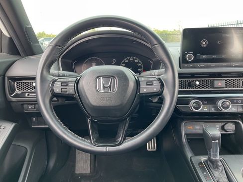 Certified 2025 Honda Civic Sport image 17