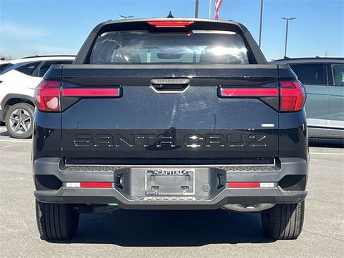 Certified 2025 Hyundai Santa Cruz SEL image 33