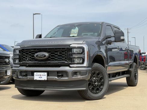 New 2026 Ford F250 Lariat AWD/4WD image 2