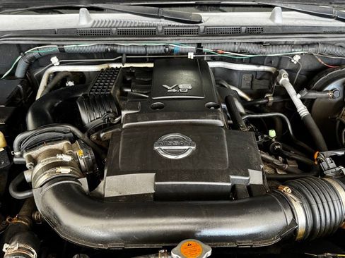 Used 2005 Nissan Frontier NISMO AWD/4WD image 20