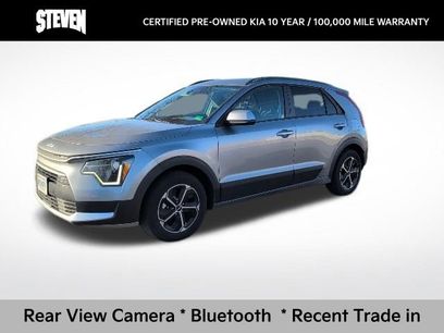 Used 2024 Kia Niro LX