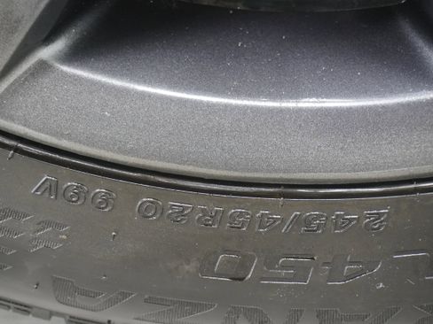 Used 2019 Dodge Challenger SXT w/ Blacktop Package RWD image 26