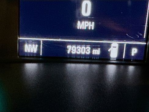 Used 2021 Chevrolet Colorado LT w/ Fleet Safety Package image 18