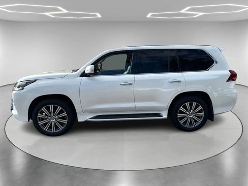 Used 2016 Lexus LX 570 4WD image 8