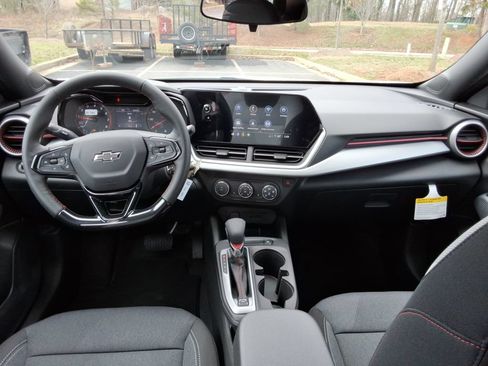 New 2026 Chevrolet Trax RS w/ Driver Confidence Package FWD image 19