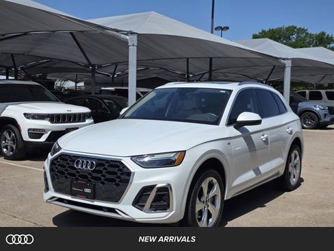 Certified 2023 Audi Q5 2.0T Premium Plus w/ Premium Plus Package image 1