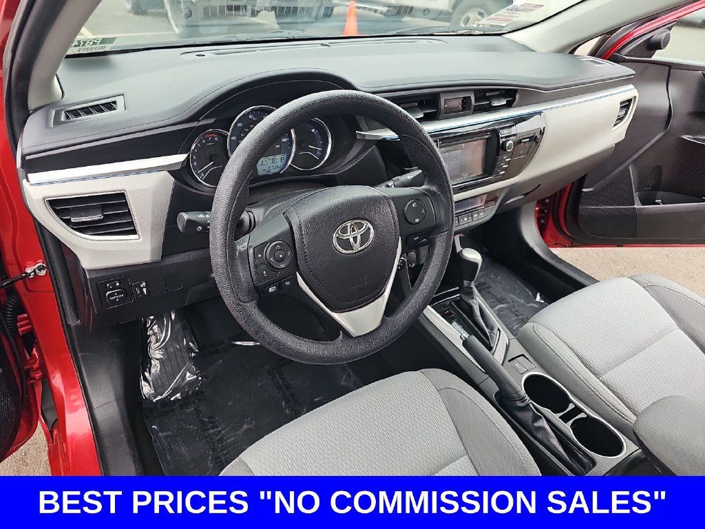 Used 2016 Toyota Corolla LE FWD image 15