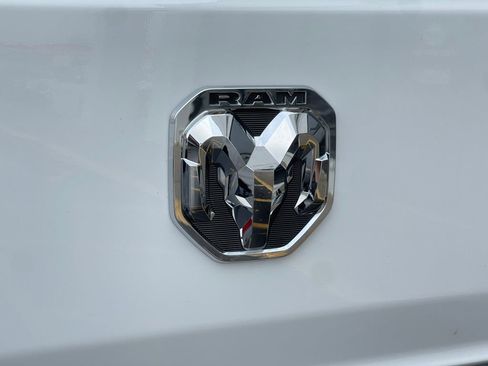 Used 2023 RAM ProMaster 2500 image 34