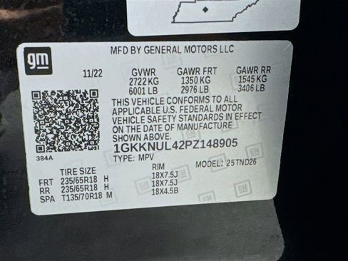 Used 2023 GMC Acadia SLT image 22