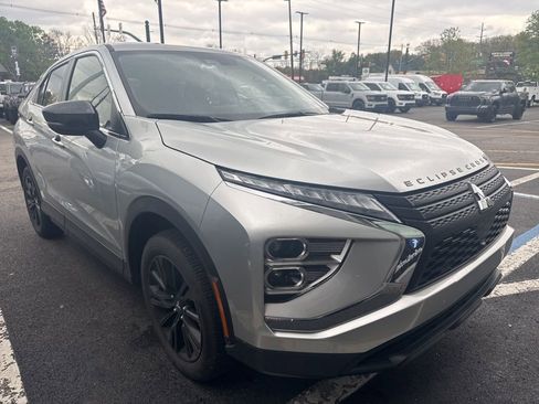 Used 2025 Mitsubishi Eclipse Cross LE AWD/4WD image 4