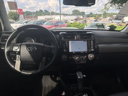 Used 2023 Toyota 4Runner TRD Off-Road Premium w/ Off Road Premium Plus Package AWD/4WD image 13