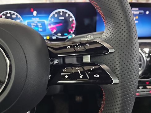 New 2026 Mercedes-Benz CLA 250 4MATIC image 19