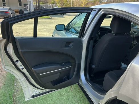 Used 2021 Dodge Charger Police w/ Fleet Safety Group image 18