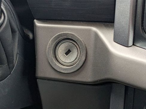 Used 2024 Ford F150 XLT image 29