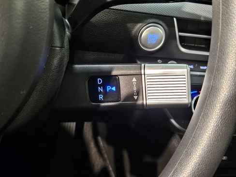 Used 2025 Hyundai Sonata SEL FWD image 32