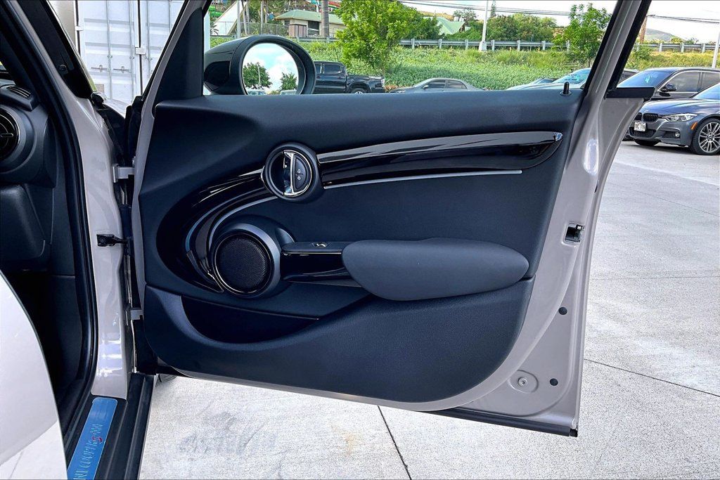 Used 2022 MINI Cooper S FWD image 24