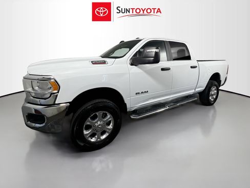 Used 2024 RAM 2500 Big Horn AWD/4WD image 9