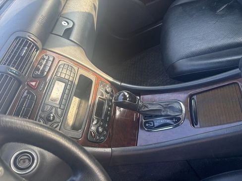 Used 2004 Mercedes-Benz C 320 4MATIC Sedan image 15