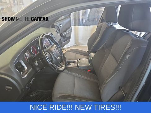 Used 2022 Dodge Charger SXT RWD image 11
