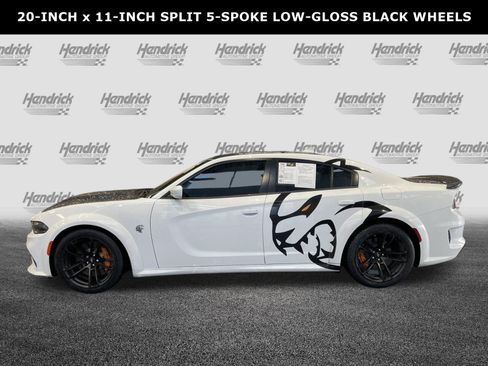 Used 2022 Dodge Charger SRT Hellcat w/ Harman/Kardon Audio Group RWD image 8