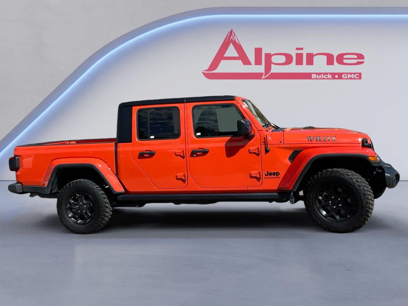 Used 2023 Jeep Gladiator Sport AWD/4WD image 6