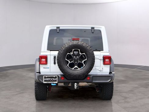Used 2022 Jeep Wrangler Unlimited Rubicon 4xe w/ Cold Weather Group AWD/4WD image 6