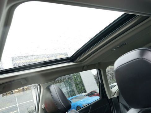 Used 2021 Subaru Forester Touring w/ Popular Package #2 image 13