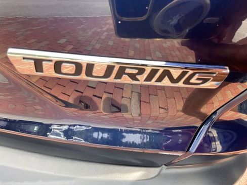 Used 2020 Honda CR-V Touring image 35