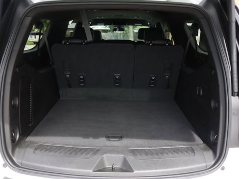 Used 2021 GMC Yukon XL SLT image 26